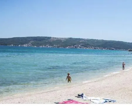 Διαμέρισμα Laura No.1 Kaštela
